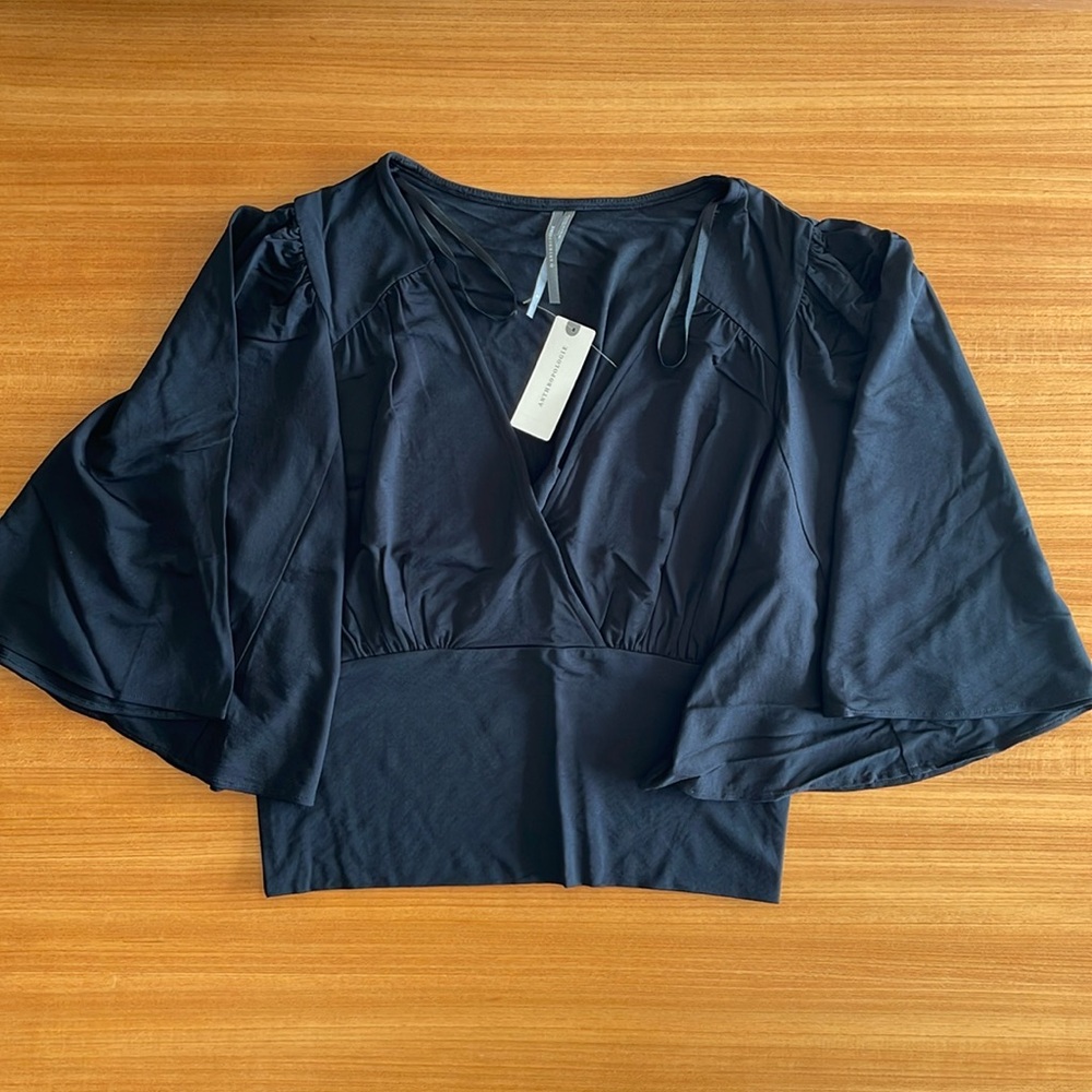 Anthropologie V Neck Flare Sleeve Top Black Size S